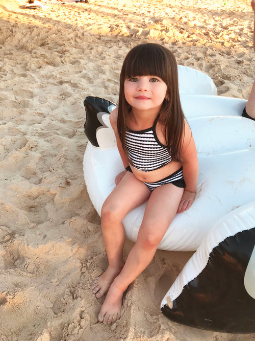 Crop bikini - Black & White Ruffle